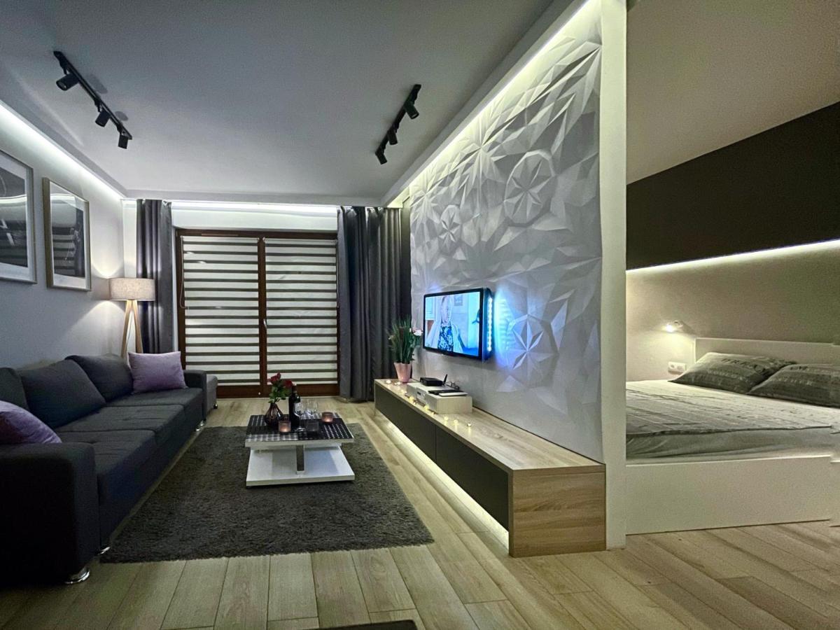 4Uapart-Apartment Suite Platan Grey Świnoujście  Eksteriør billede