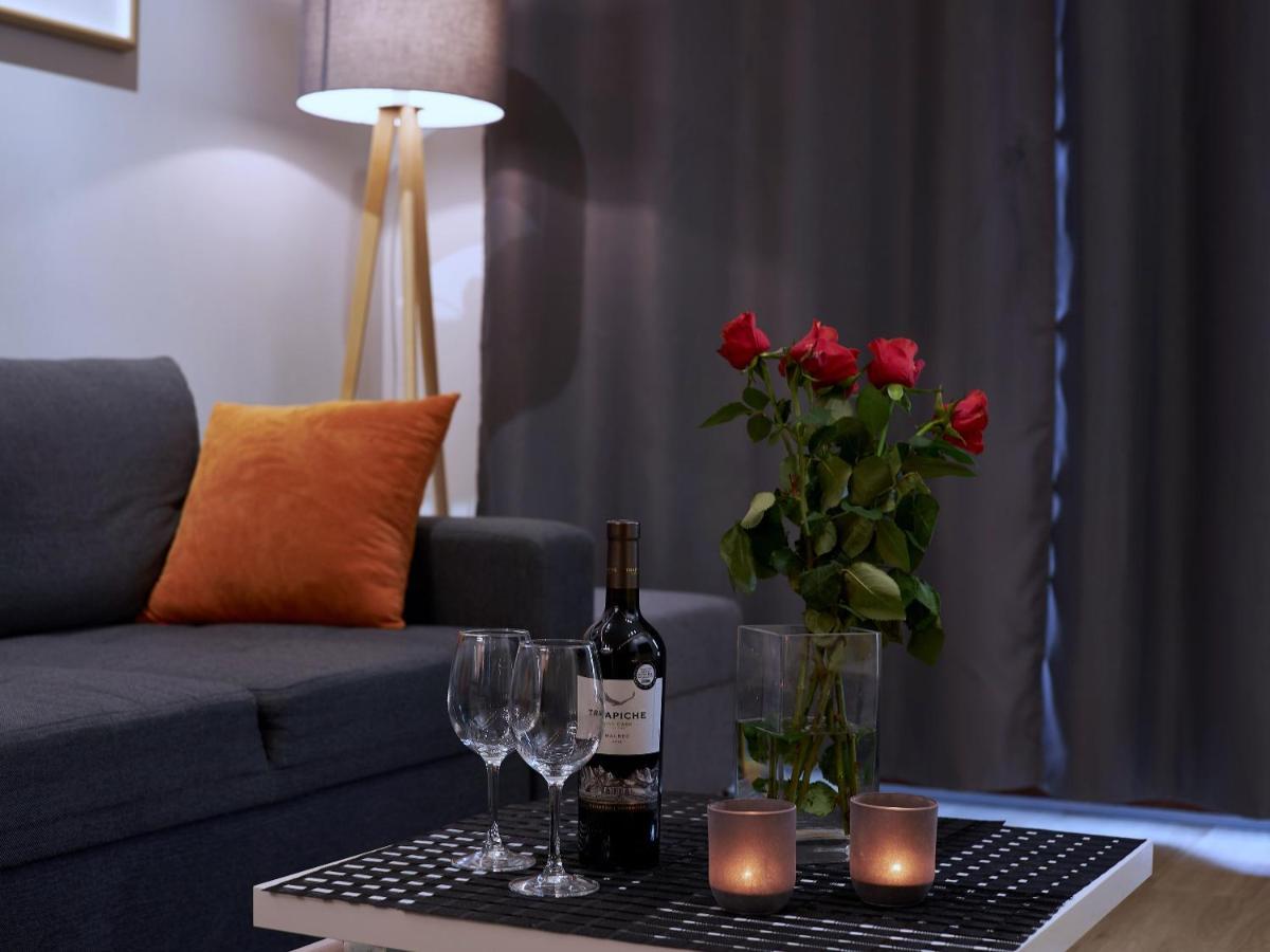 4Uapart-Apartment Suite Platan Grey Świnoujście  Eksteriør billede