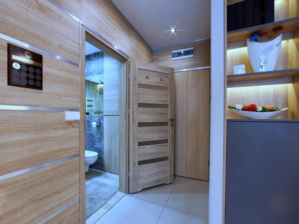 4Uapart-Apartment Suite Platan Grey Świnoujście  Eksteriør billede